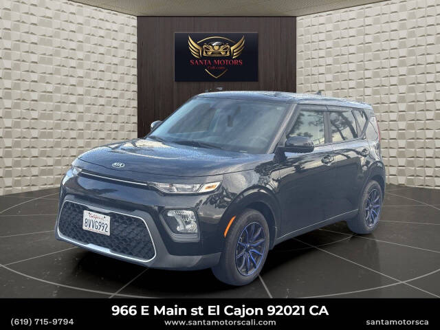 2021 Kia Soul LX's photo