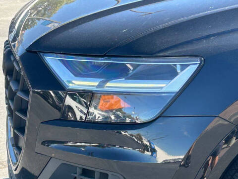 2021 Audi Q8 quattro Premium 55 TFSI