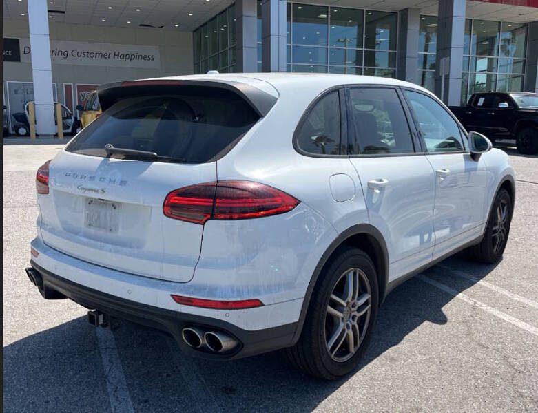 2015 Porsche Cayenne S
