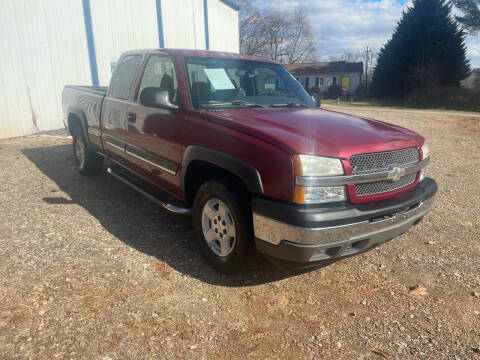 2005 Chevrolet Silverado 1500 for sale at 3C Automotive LLC in Wilkesboro NC