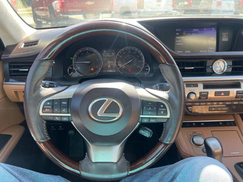 2017 Lexus ES 350