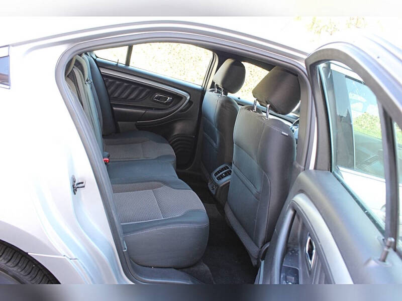 2013 Ford Taurus SEL