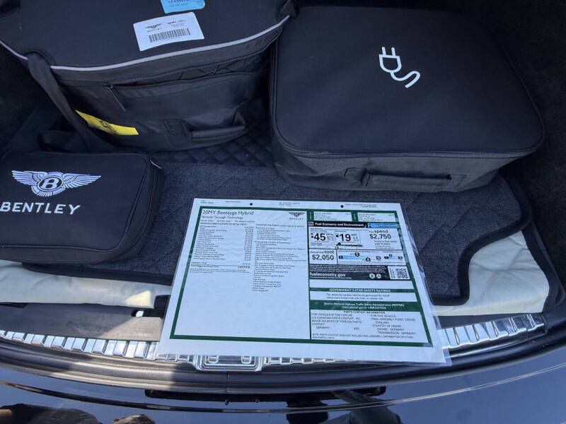 2020 Bentley Bentayga Hybrid