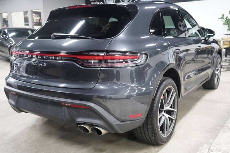 2023 Porsche Macan S