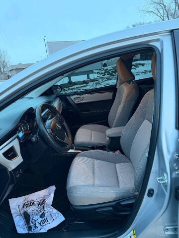 2015 Toyota Corolla LE