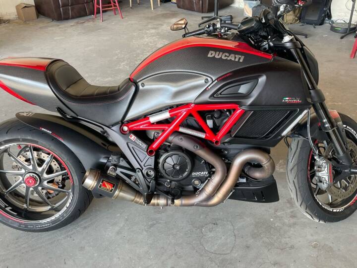 Ducati Diavel Image