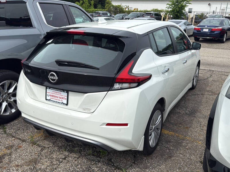 2023 Nissan LEAF S