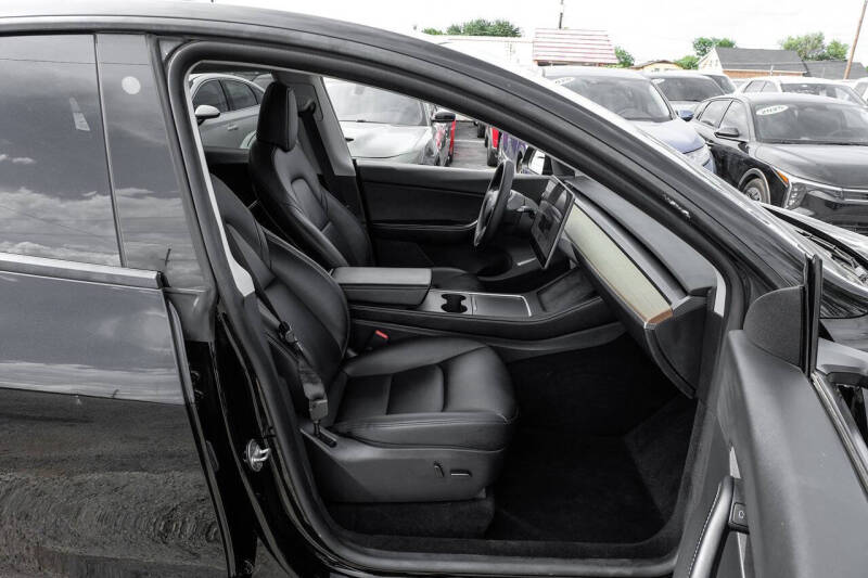 2022 Tesla Model Y Long Range