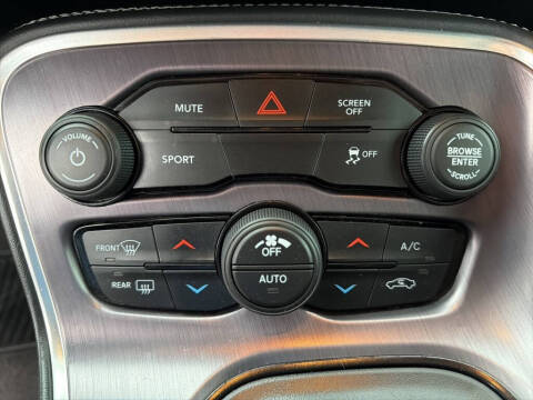 2018 Dodge Challenger SXT