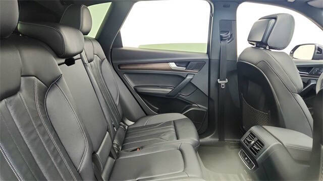 2025 Audi Q5 e quattro S line Prem Pl 55 TFSI