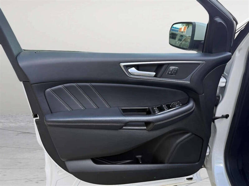 2018 Ford Edge Sport