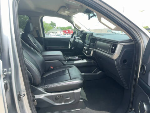 2023 Ford Expedition MAX XLT