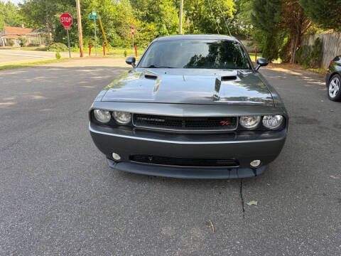 2012 Dodge Challenger R/T Plus