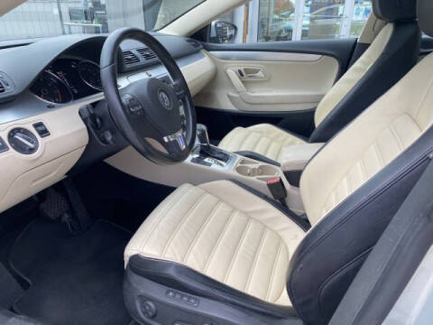 2010 Volkswagen CC Luxury