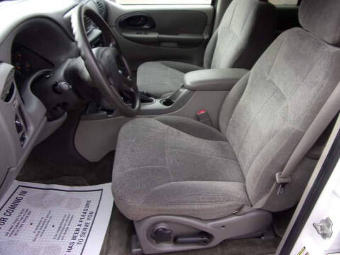 2004 Chevrolet TrailBlazer LS