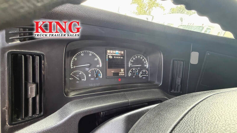 2024 Freightliner Cascadia