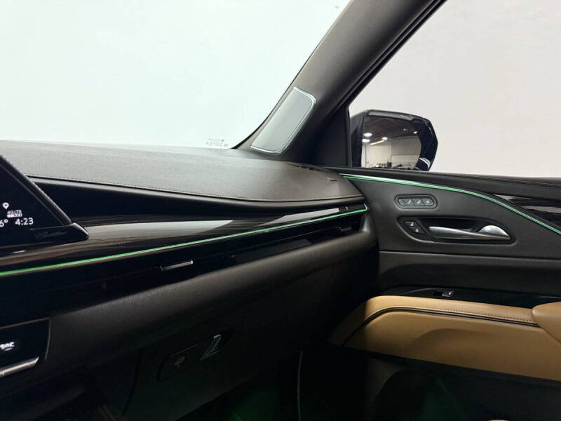 2021 Cadillac Escalade ESV Sport