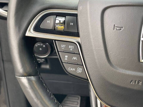 2020 Lincoln Nautilus Reserve