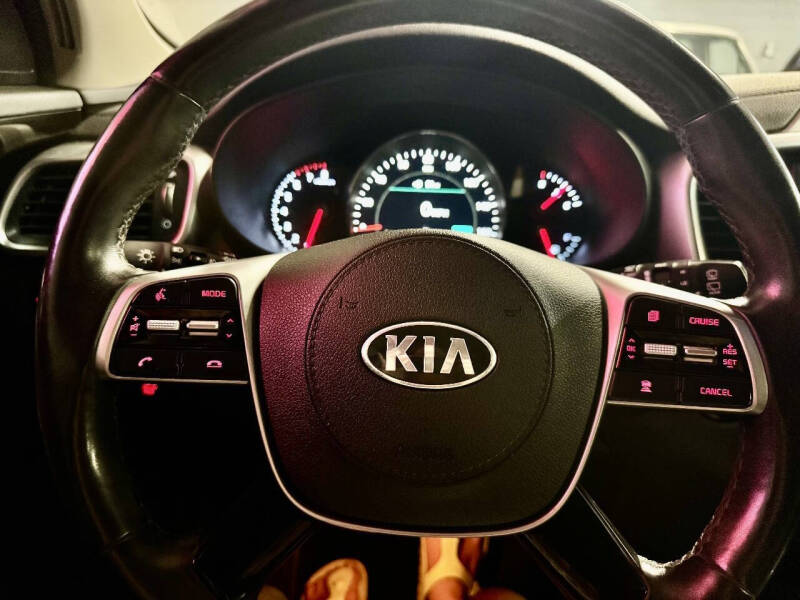 2019 Kia Sorento EX V6