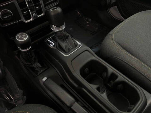 2024 Jeep Wrangler Sahara 4xe