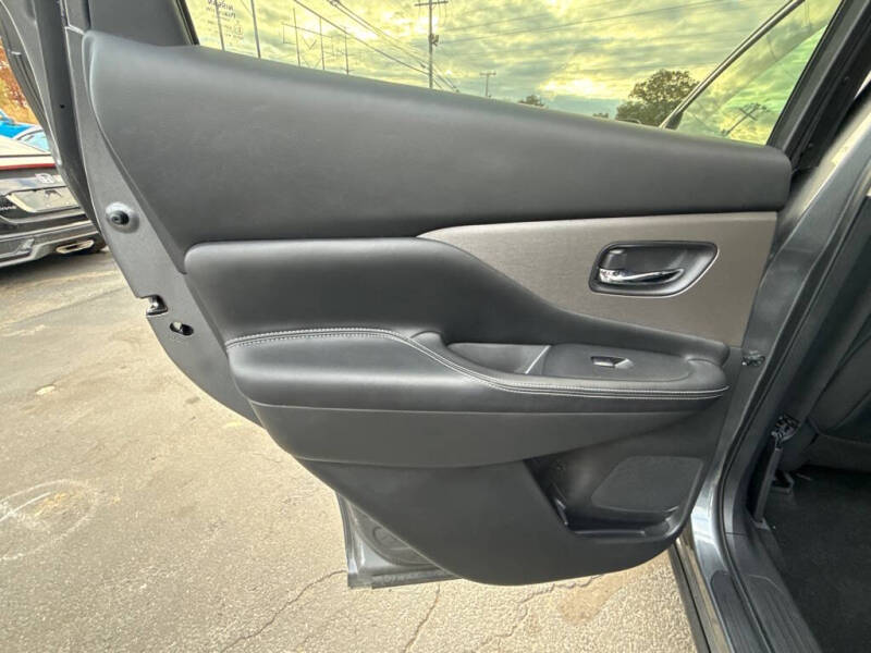 2023 Nissan Murano SV