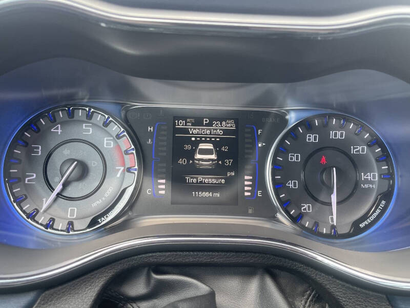 2015 Chrysler 200 S