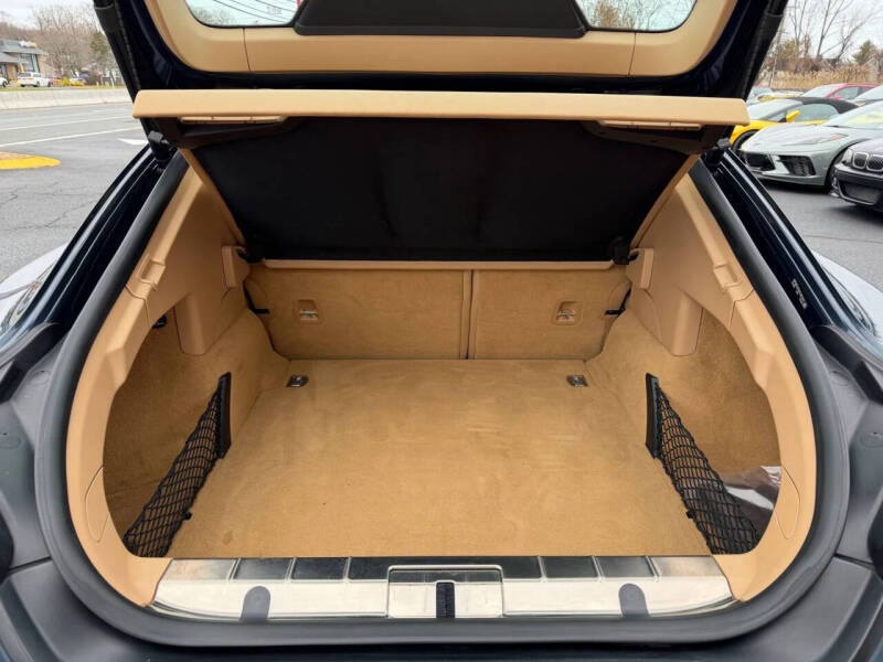 2015 Porsche Panamera GTS