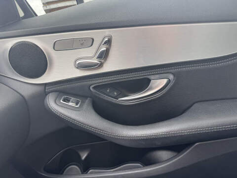 2016 Mercedes-Benz C-Class C 300 Luxury 4MATIC