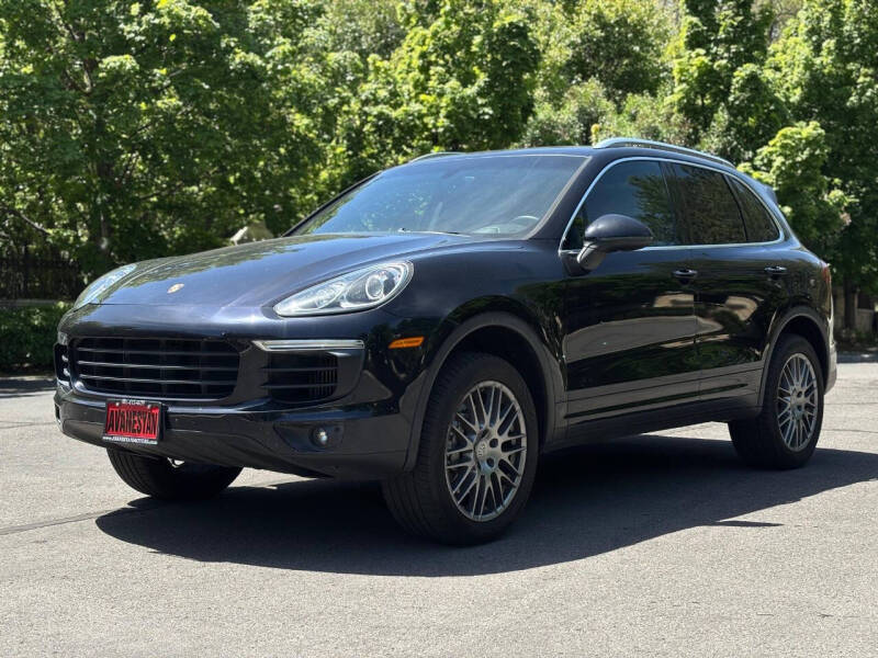 2016 Porsche Cayenne S