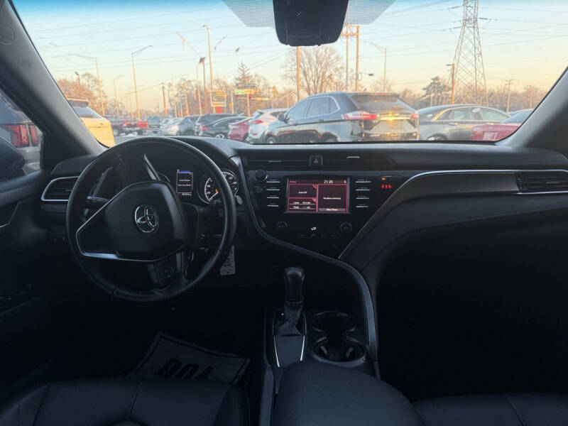 2018 Toyota Camry SE