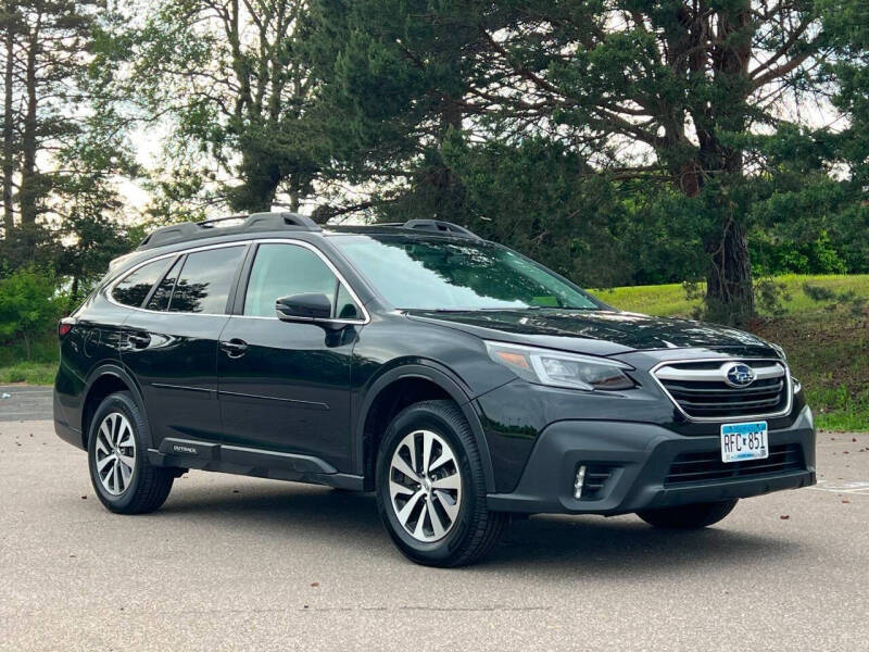 2020 Subaru Outback Premium's photo