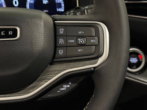 2023 Jeep Wagoneer L Series II