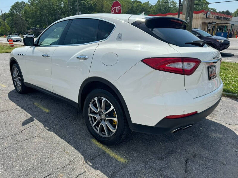 2017 Maserati Levante