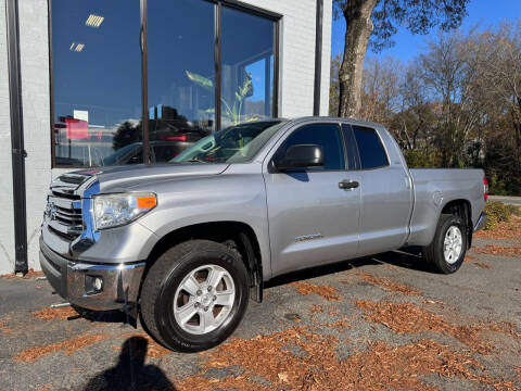 2017 Toyota Tundra for sale at Luxury Auto Company in Cornelius NC