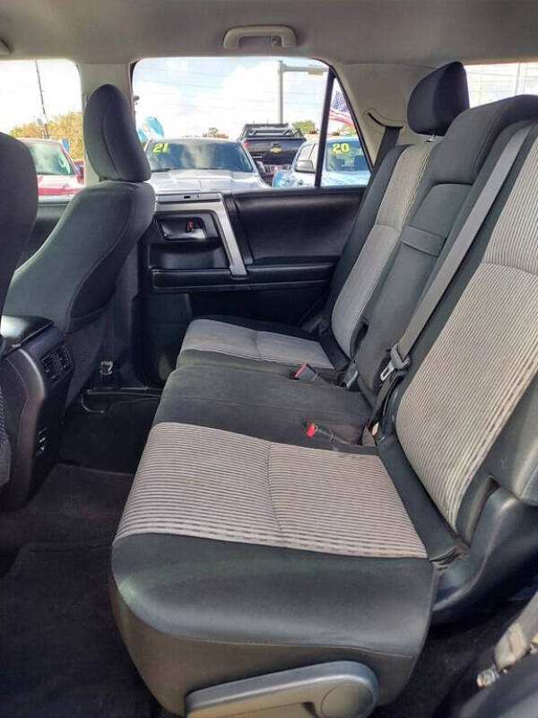 2016 Toyota 4Runner SR5