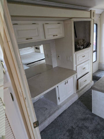 2003 Gulfstream Friendship 8408FS