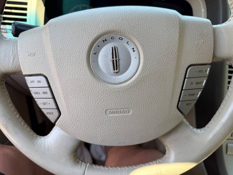 2004 Lincoln Aviator Ultimate
