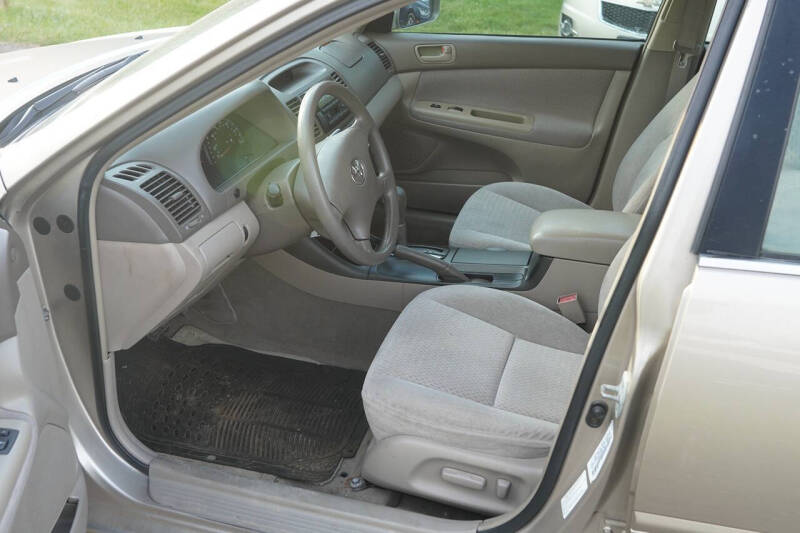 2003 Toyota Camry LE