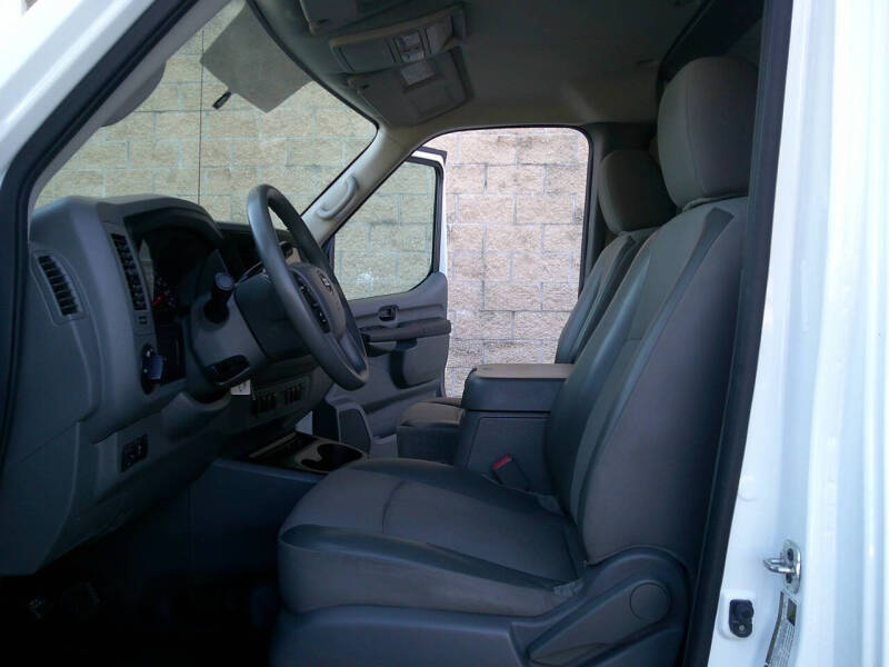 2019 Nissan NV 2500 HD SV