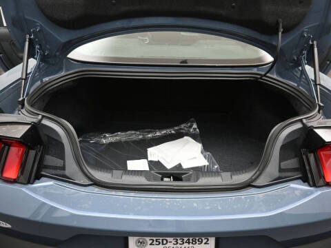 2025 Ford Mustang EcoBoost