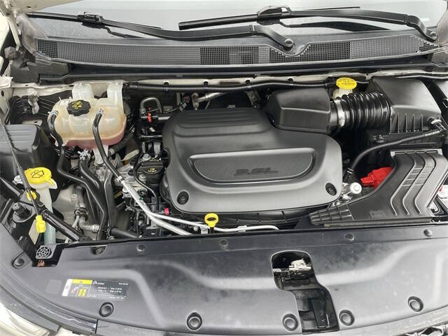 2021 Chrysler Pacifica Touring L