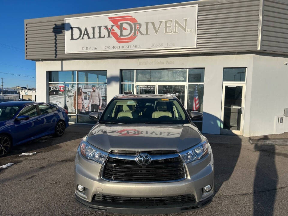 2015 Toyota Highlander for sale at Daily Driven LLC in Idaho Falls, ID