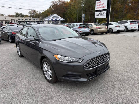 2015 Ford Fusion SE