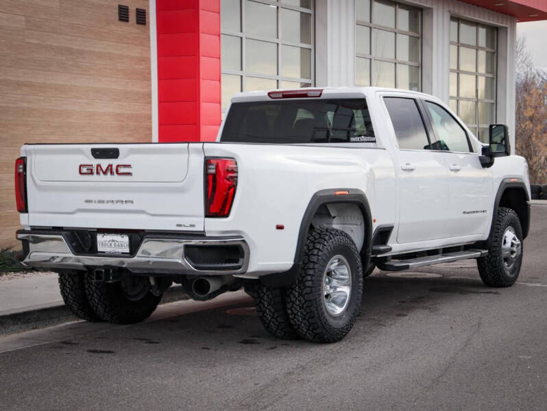 2024 GMC Sierra 3500HD