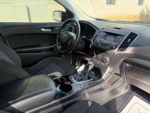 2016 Ford Edge SE