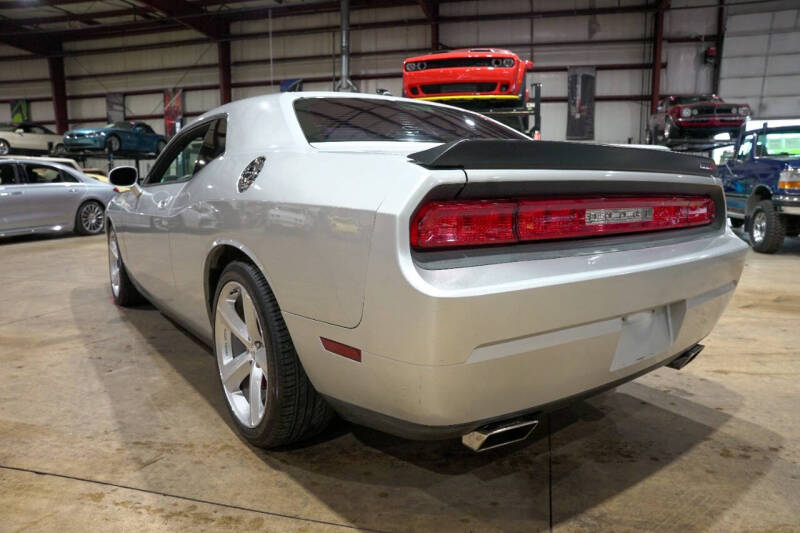 2009 Dodge Challenger SRT8