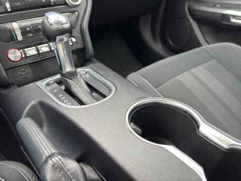 2019 Ford Mustang EcoBoost