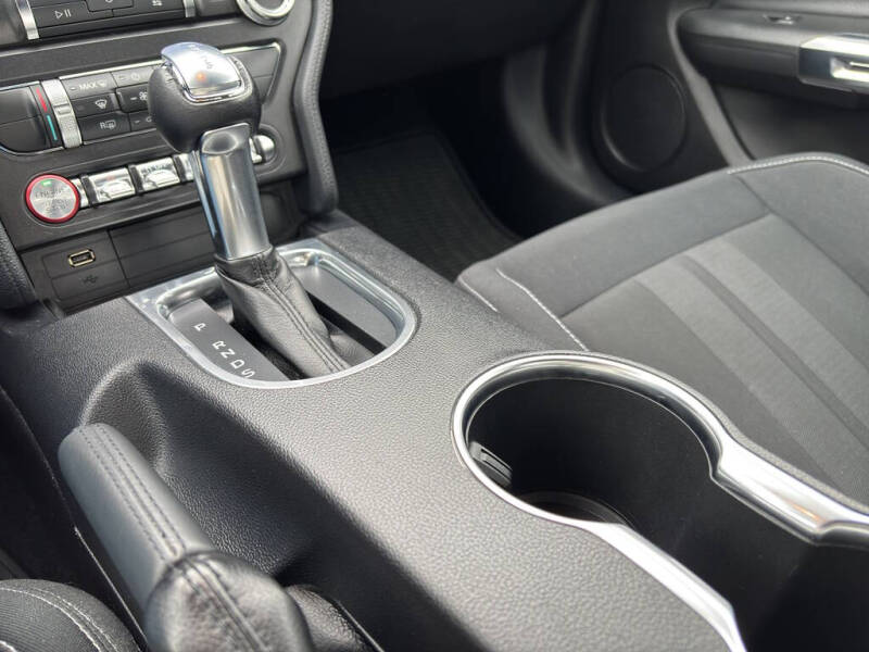 2019 Ford Mustang EcoBoost