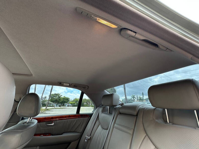 2003 Lexus LS 430