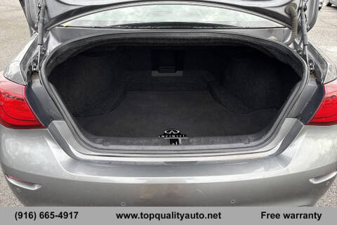 2015 Infiniti Q70 3.7